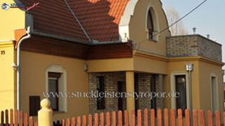 Flexible-Stuckleisten-als-Fensterumrandung-2